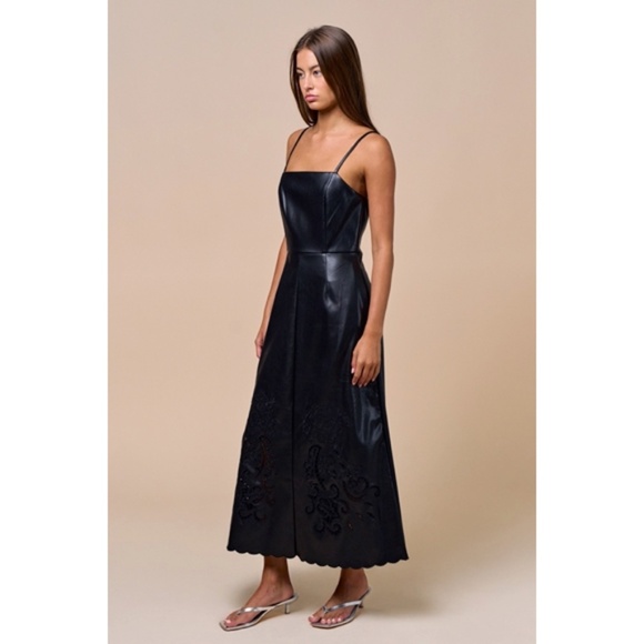 Black Faux Leather Scalloped Lace Design Hem Maxi Cocktail Party Dress - Picture 3 of 4